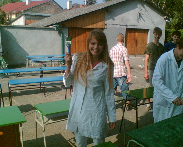 img00004.jpg