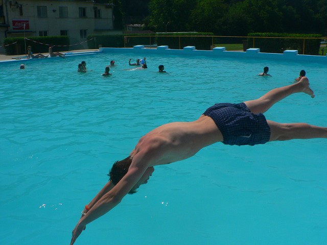 img00010.jpg
